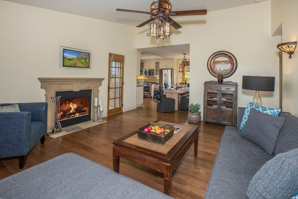 Photo of Livingroom in Santa Ynez