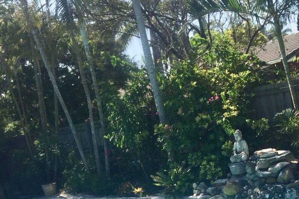 Photo of Outdoor in Mermaid Waters