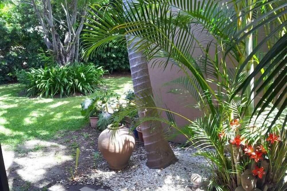 Photo of Outdoor in Mermaid Waters