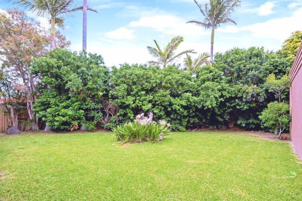 Photo of Outdoor in Mermaid Waters