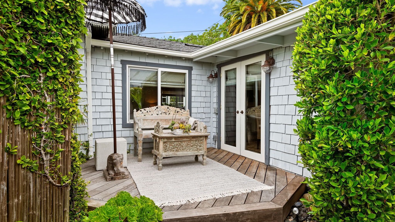 Photo of Outdoor in Summerland