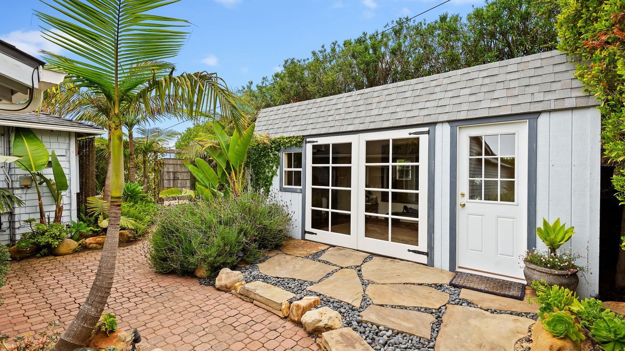 Photo of Outdoor in Summerland