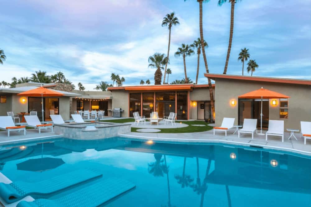 Photo of Outdoor in Tahquitz River Estates