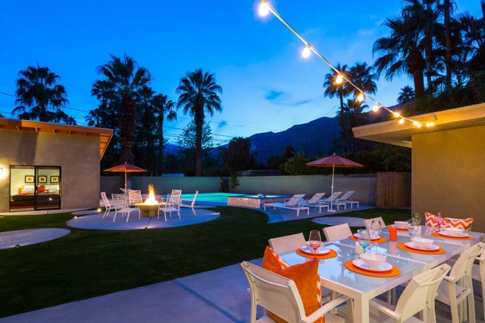 Photo of Patio Balcony in Tahquitz River Estates