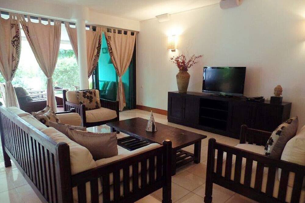 Photo of Livingroom in Punaauia