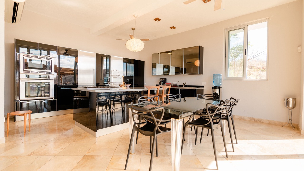 Photo of Kitchen in Paradise Bay