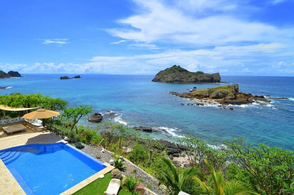 Photo of Others in Guacalito de La Isla