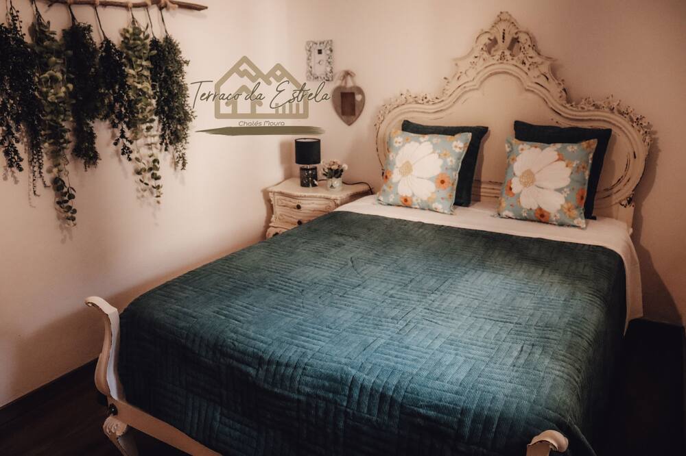Photo of Bedroom in Penhas da Saude