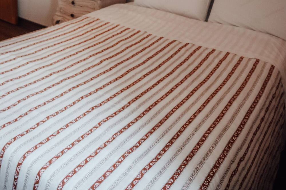 Photo of Bedroom in Penhas da Saude