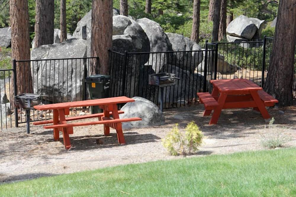 Photo of Outdoor in Tahoe Tyrol