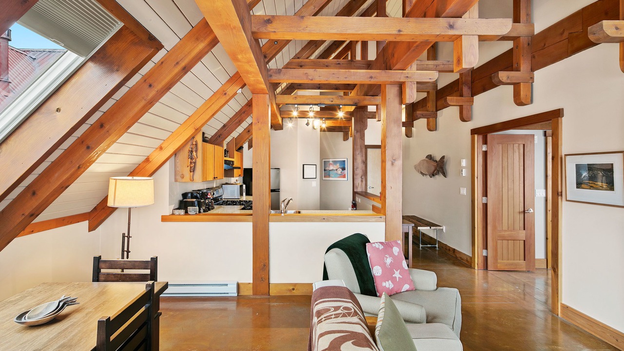 Photo of Livingroom in Ucluelet