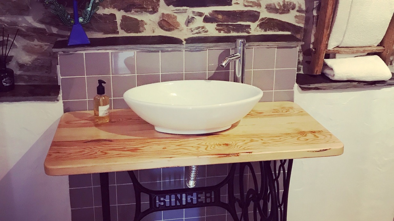 Photo of Bathroom in Penamacor