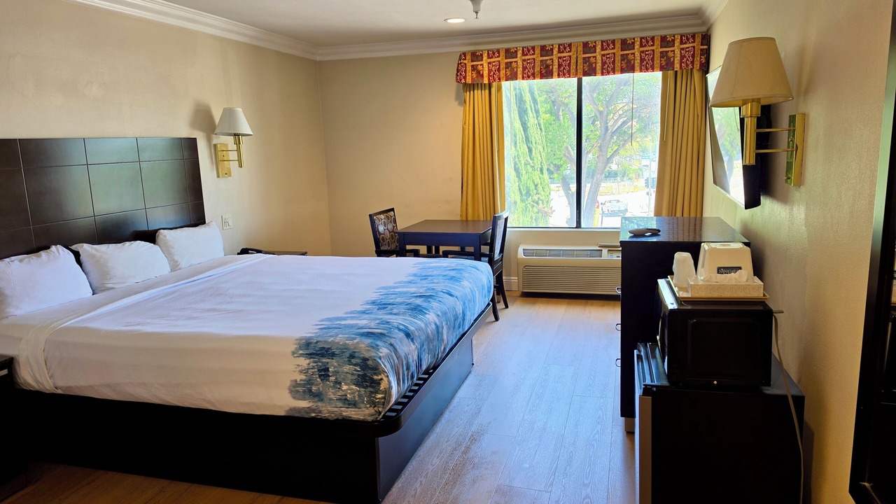 Photo of Bedroom in Castaic