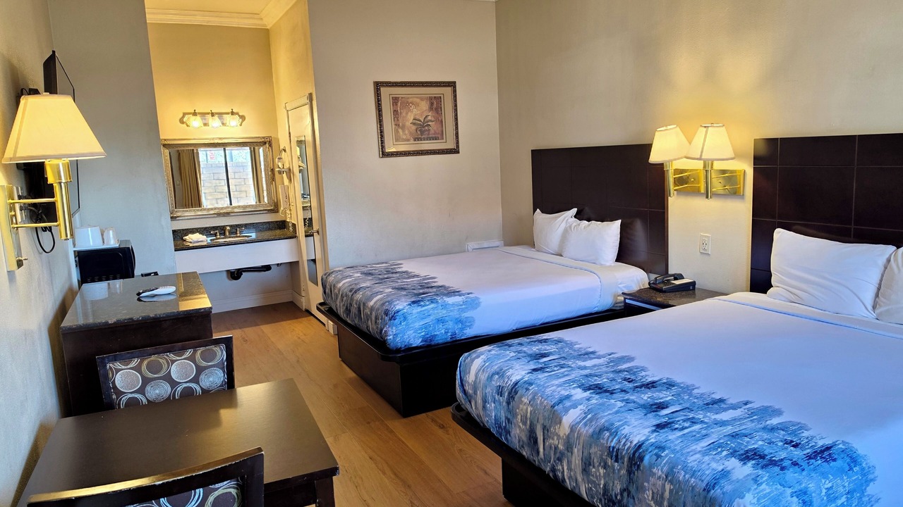 Photo of Bedroom in Castaic