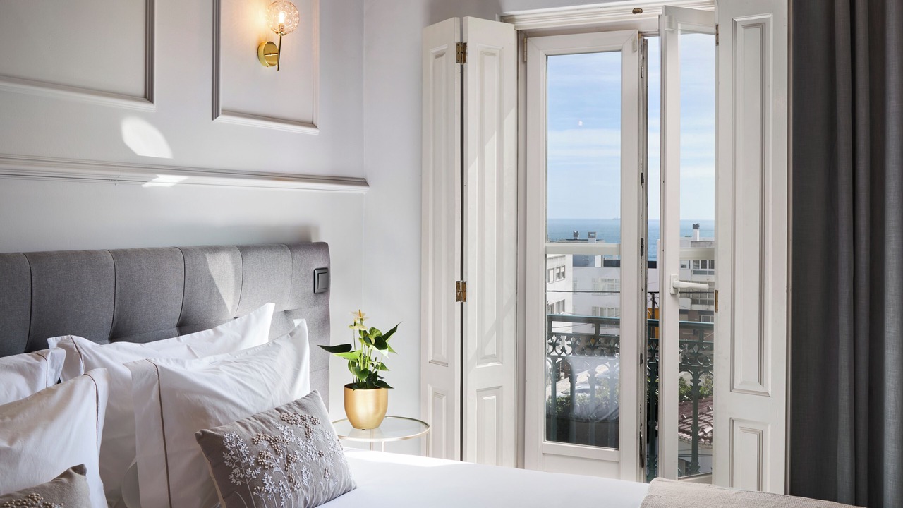 Photo of Bedroom in Estoril