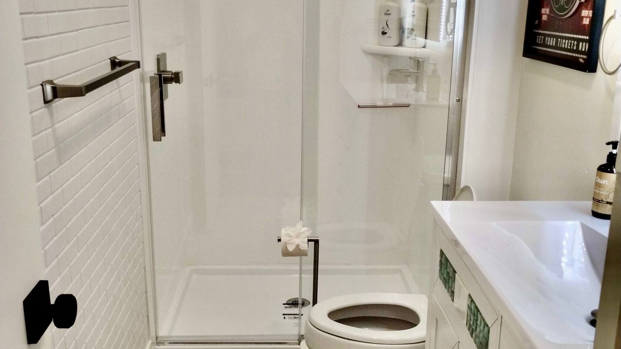 Photo of Bathroom in Midtown