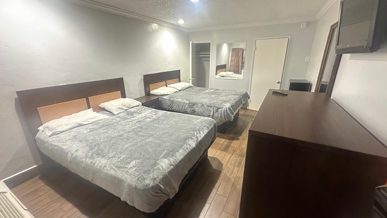 Photo of Bedroom in Westmont