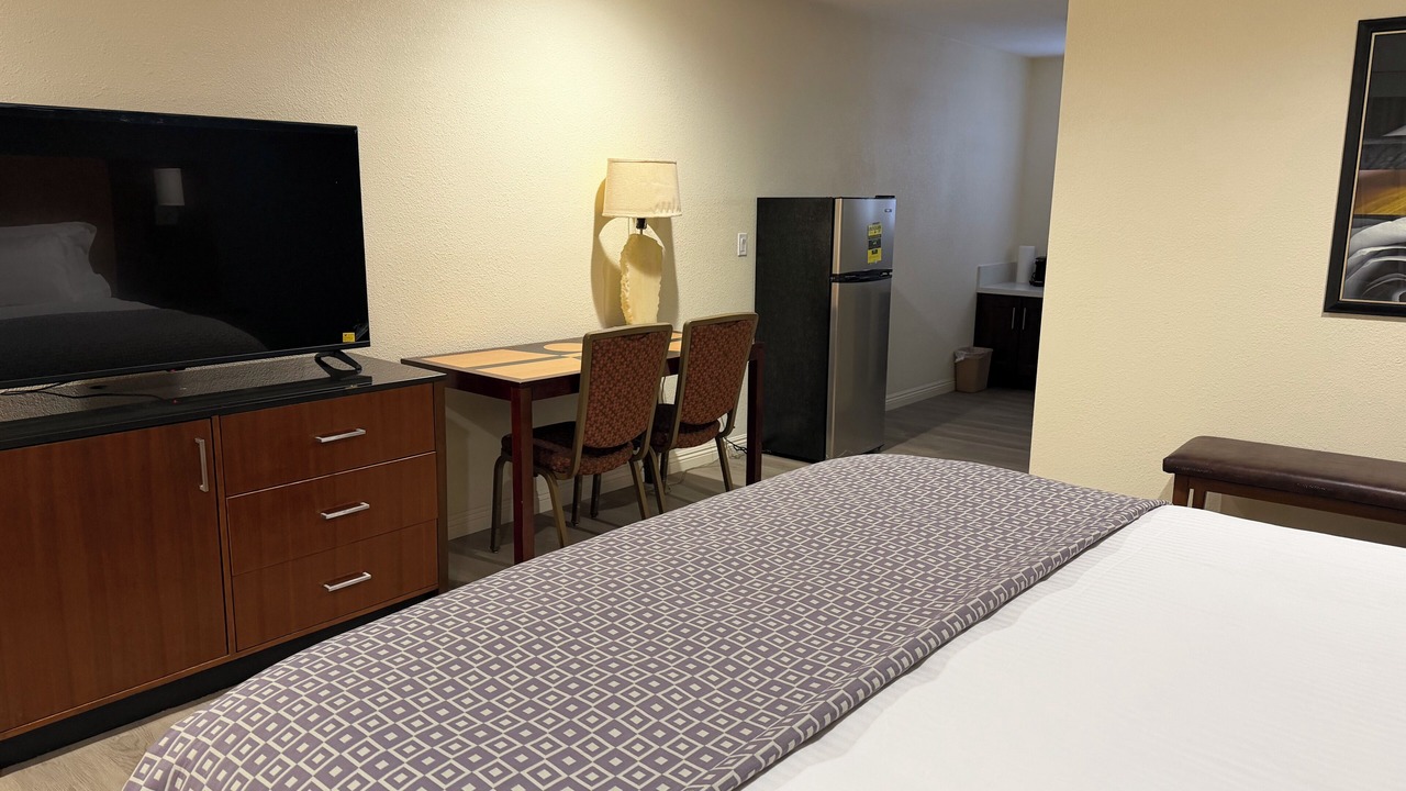 Photo of Bedroom in Desert Hot Springs