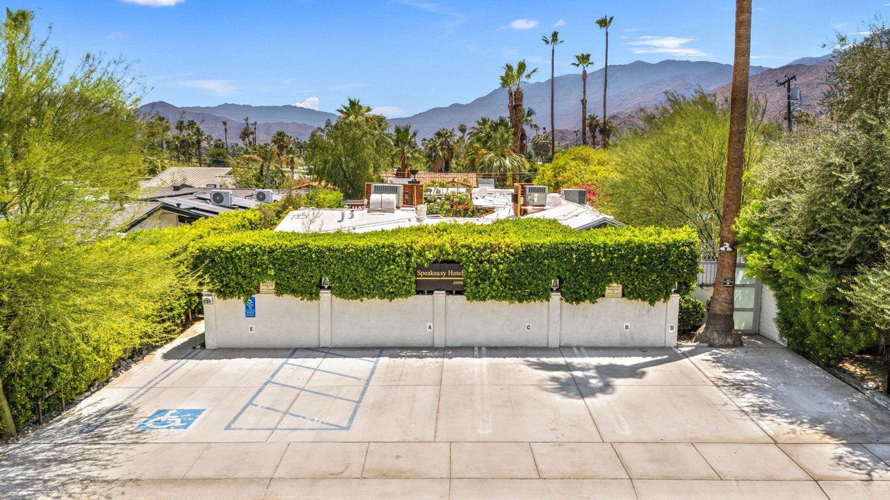 Photo of Outdoor in Tahquitz River Estates