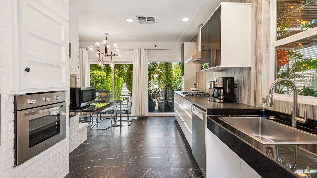 Photo of Outdoor in Tahquitz River Estates