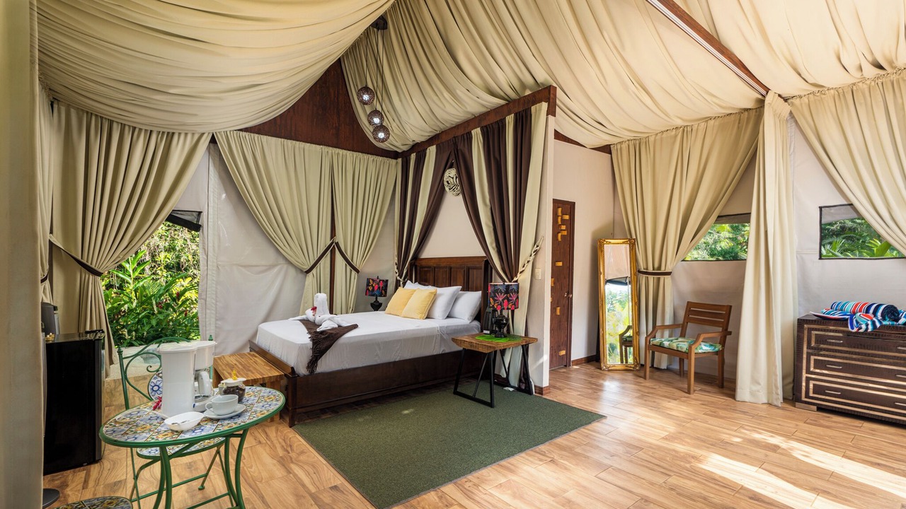 Photo of Bedroom in Drake Bay