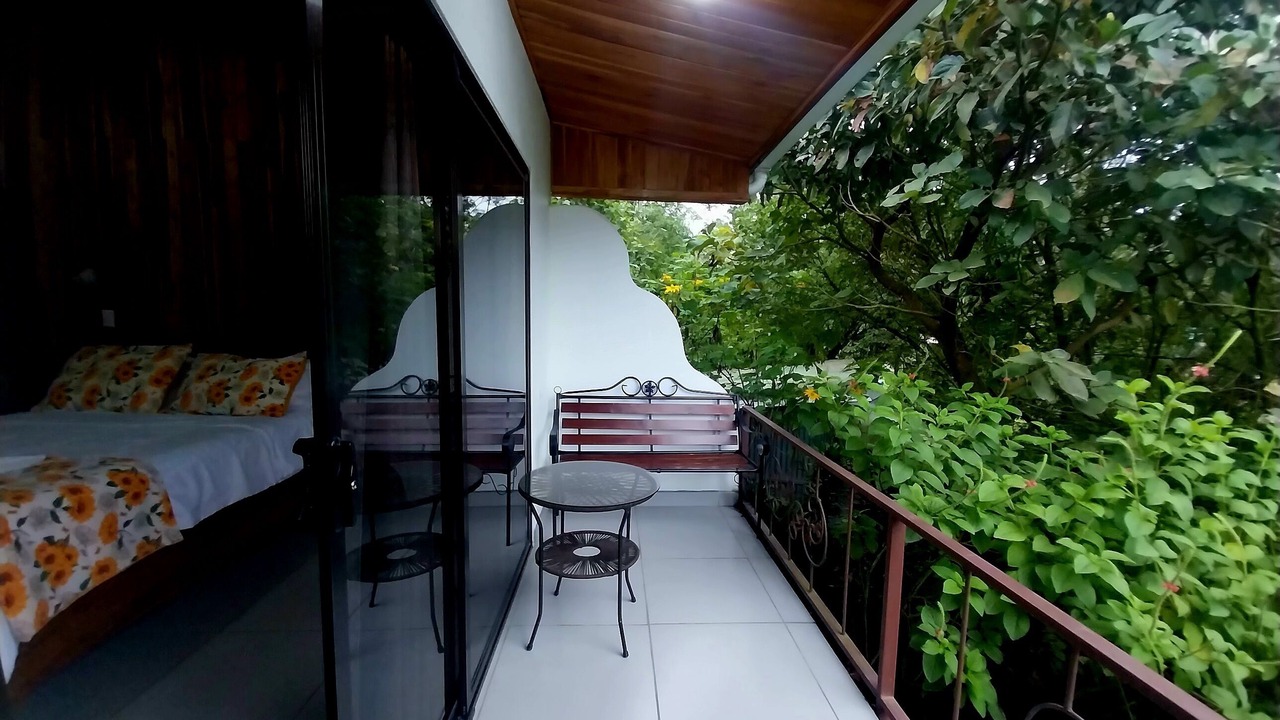 Photo of Patio Balcony in Sierra