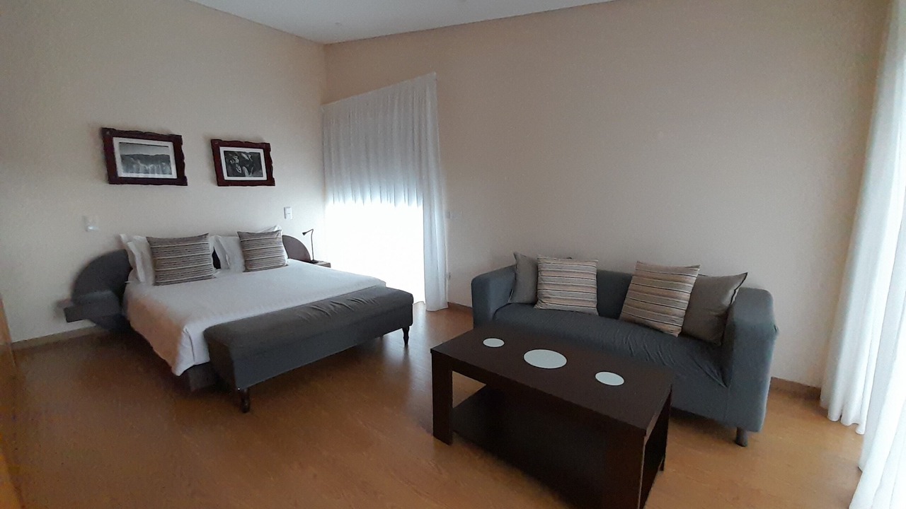 Photo of Bedroom in Provesende