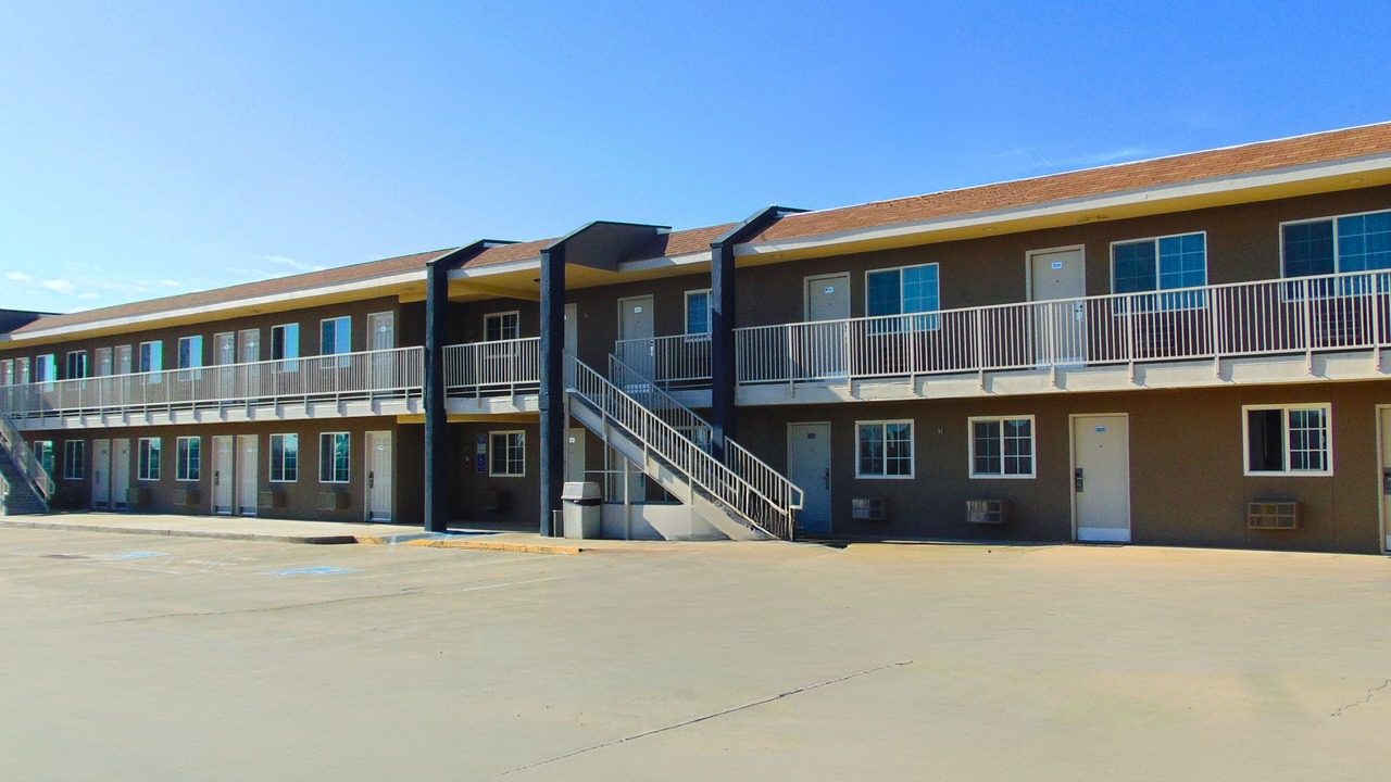 Photo of Outdoor in Corcoran