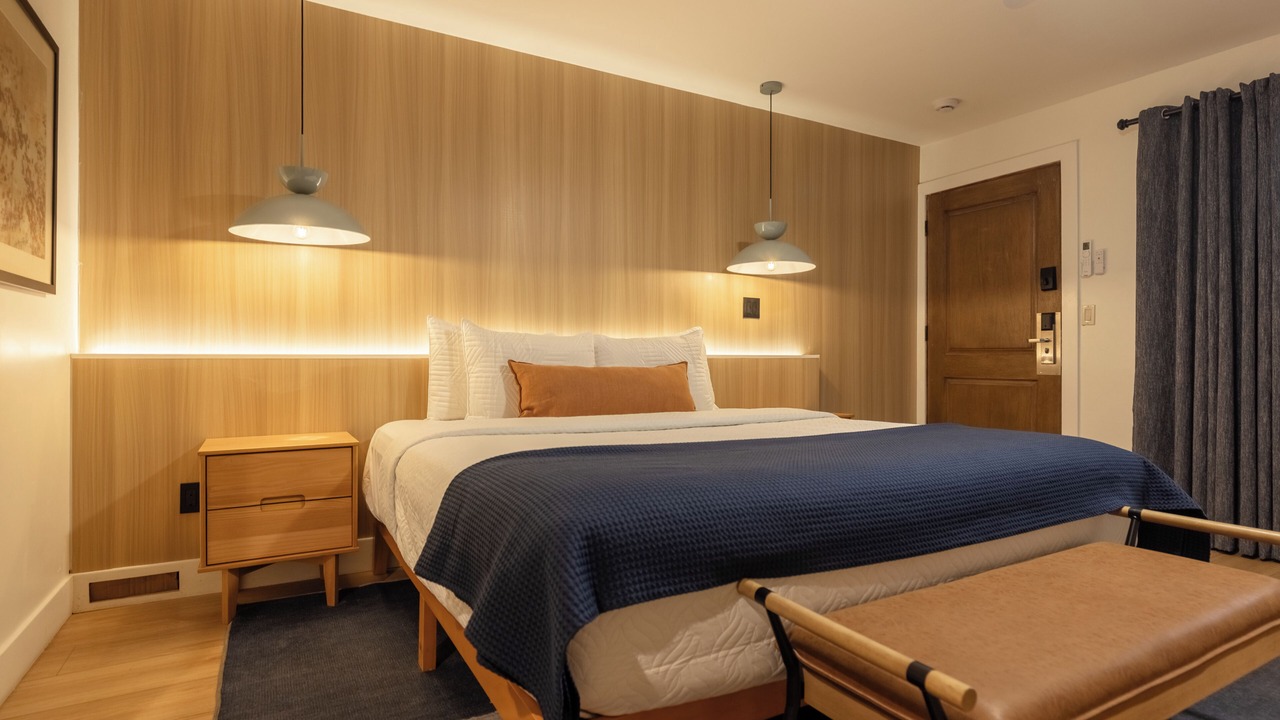 Photo of Bedroom in Lakeside Park