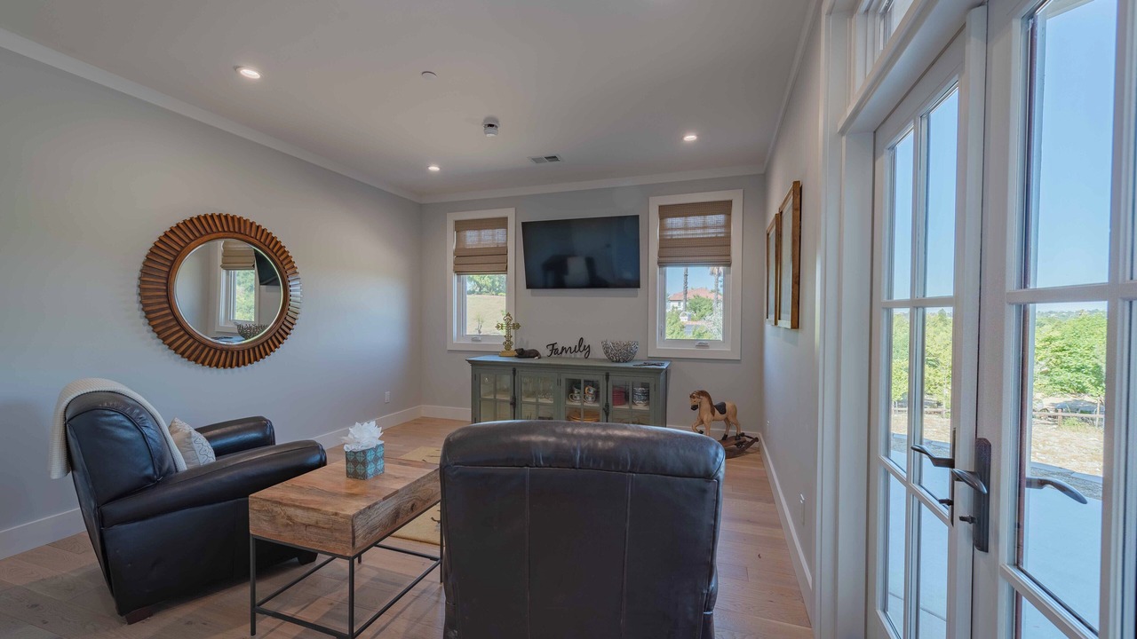 Photo of Livingroom in Paso Robles