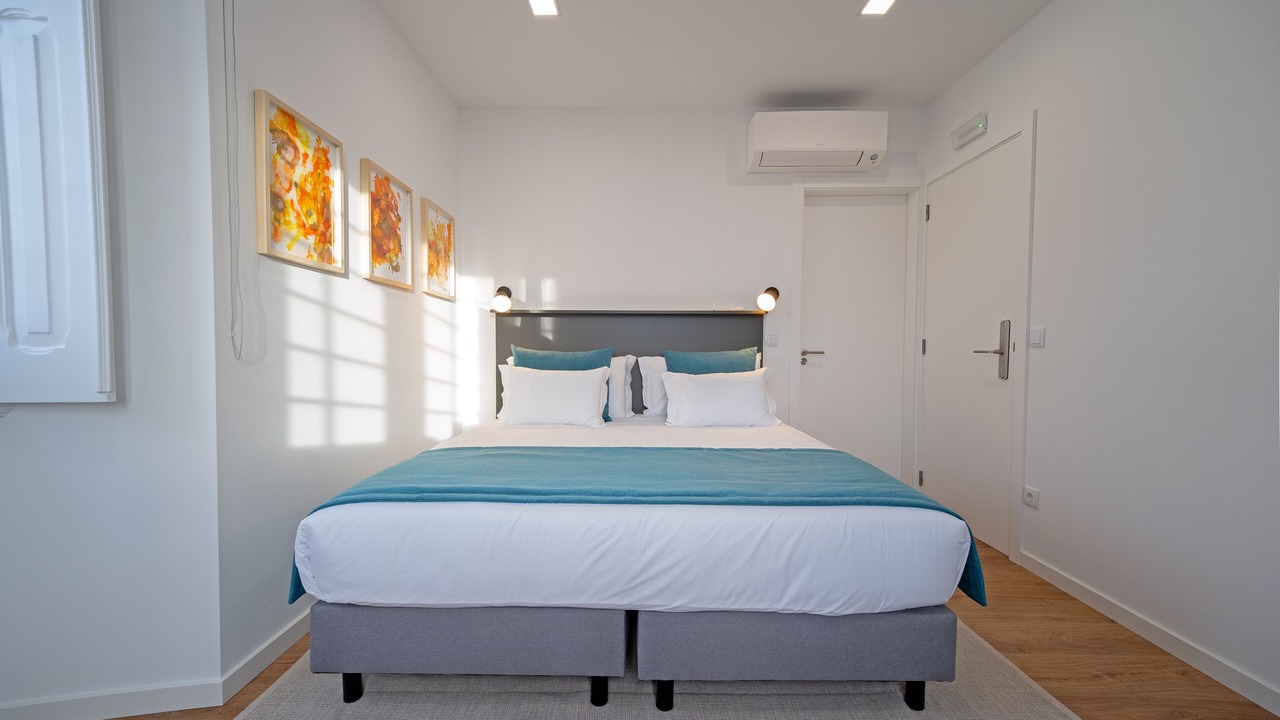 Photo of Bedroom in Ericeira