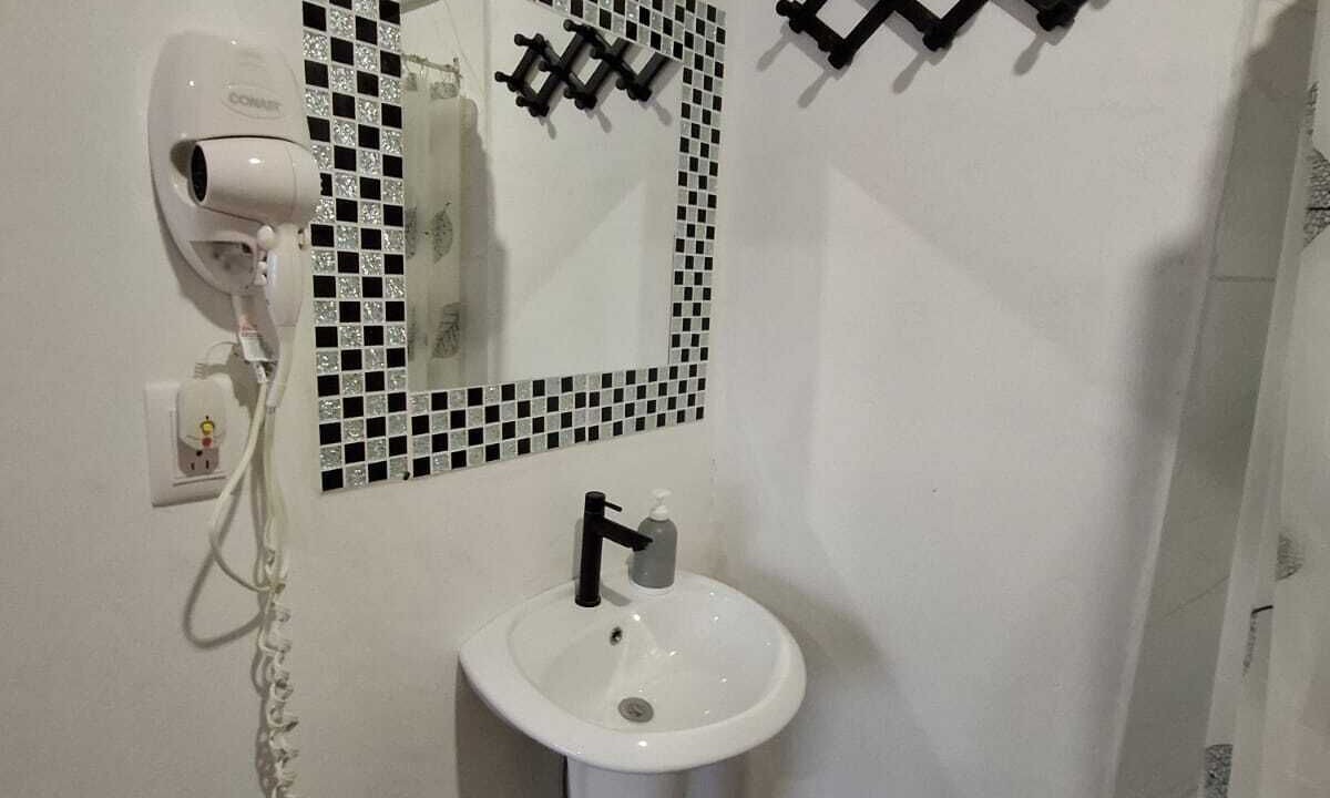 Photo of Bathroom in Hone Creek