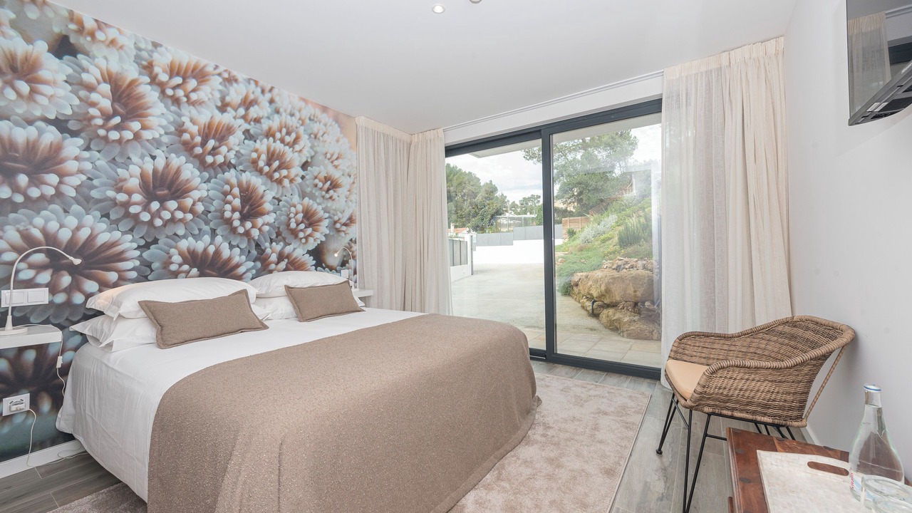 Photo of Bedroom in Estoril