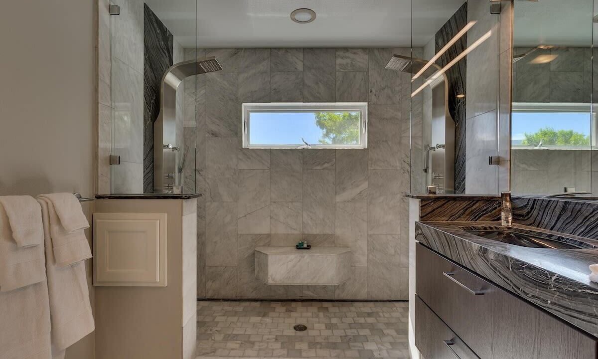 Photo of Bathroom in Reno/Tahoe Airport