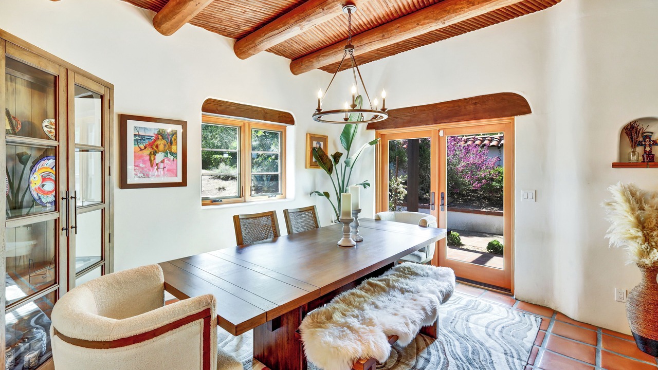 Photo of Livingroom in Fallbrook