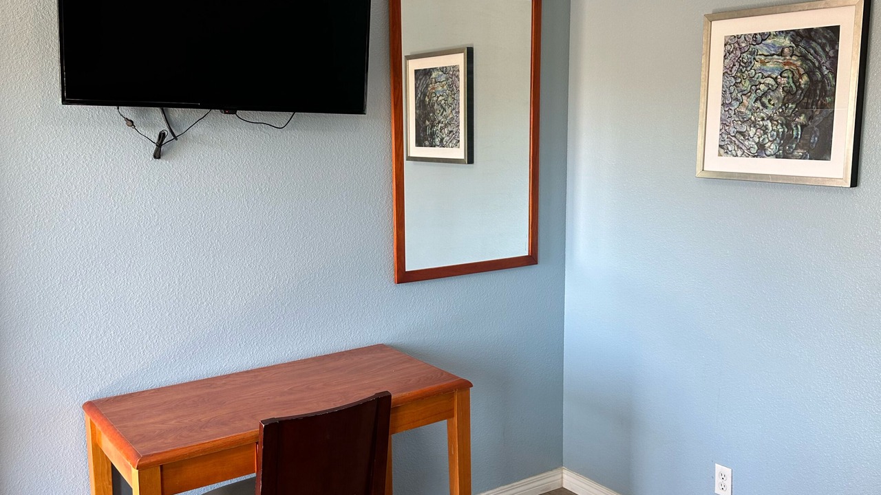 Photo of Bedroom in Corcoran