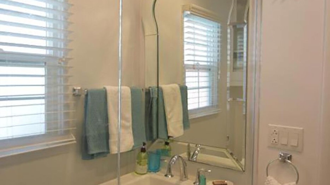Photo of Bathroom in Venice Canals