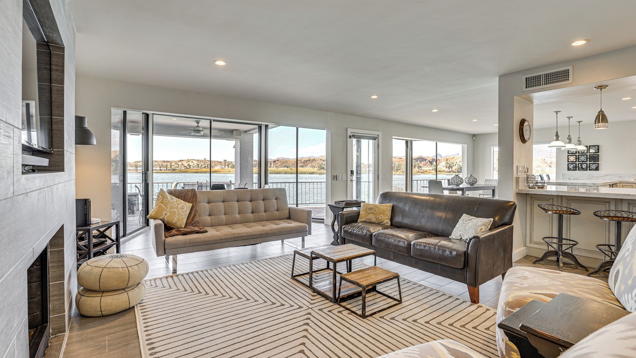 Photo of Livingroom in Bluewater