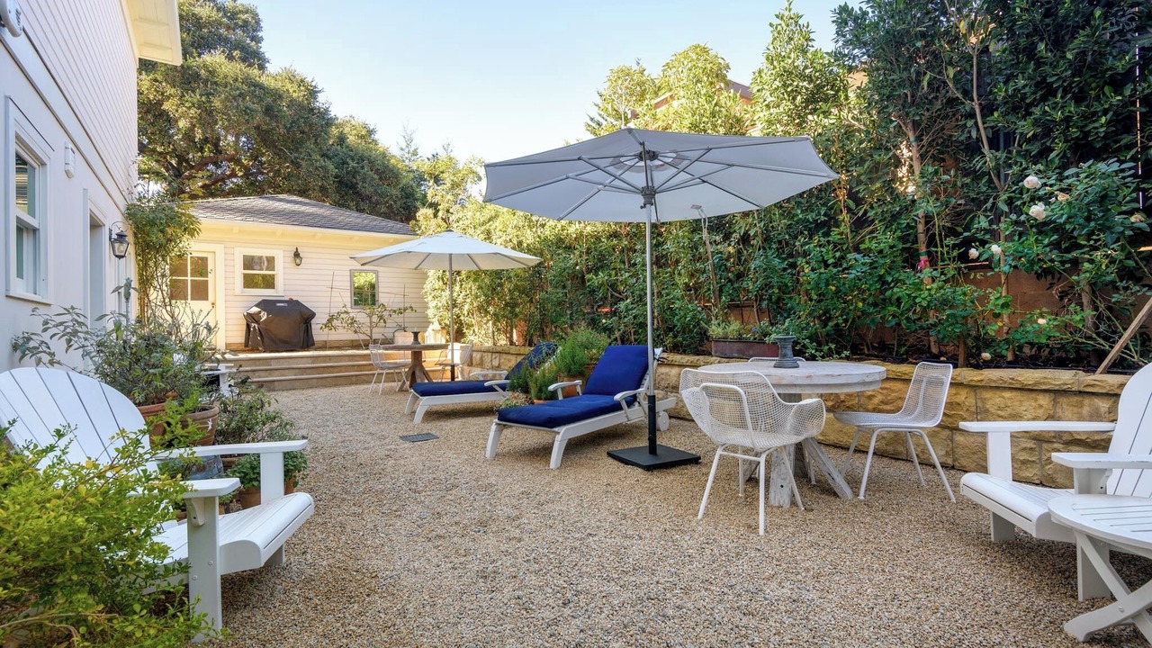 Photo of Outdoor in Oak Park