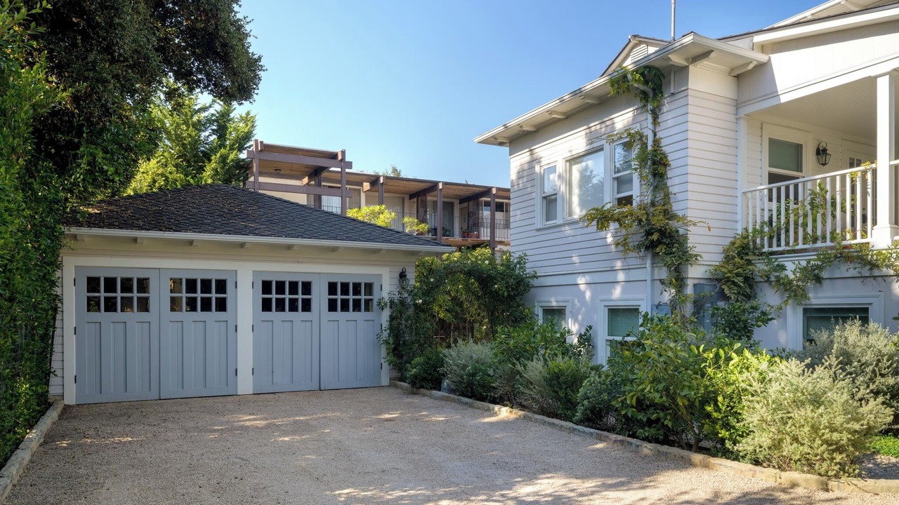 Photo of Outdoor in Oak Park