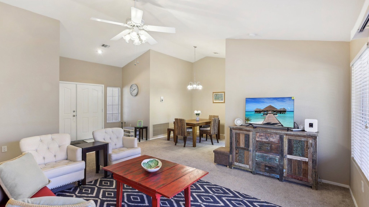 Photo of Livingroom in Summerlin
