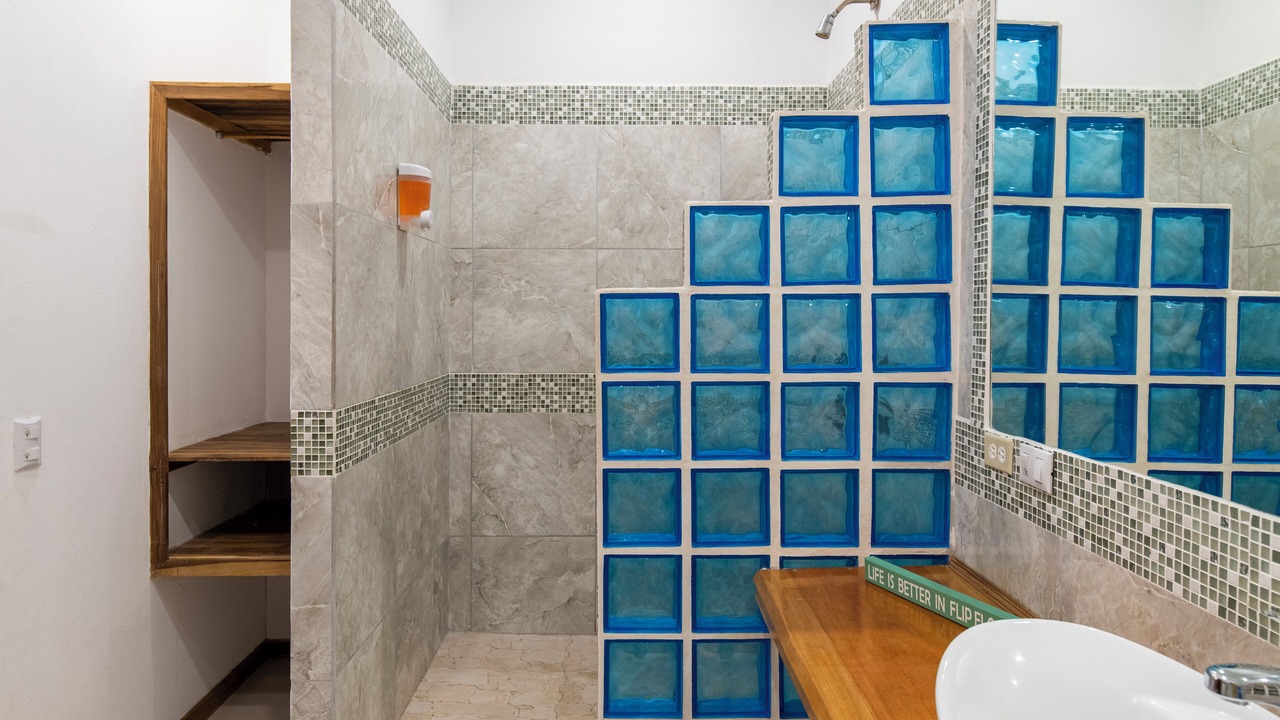 Photo of Bathroom in Manzanillo