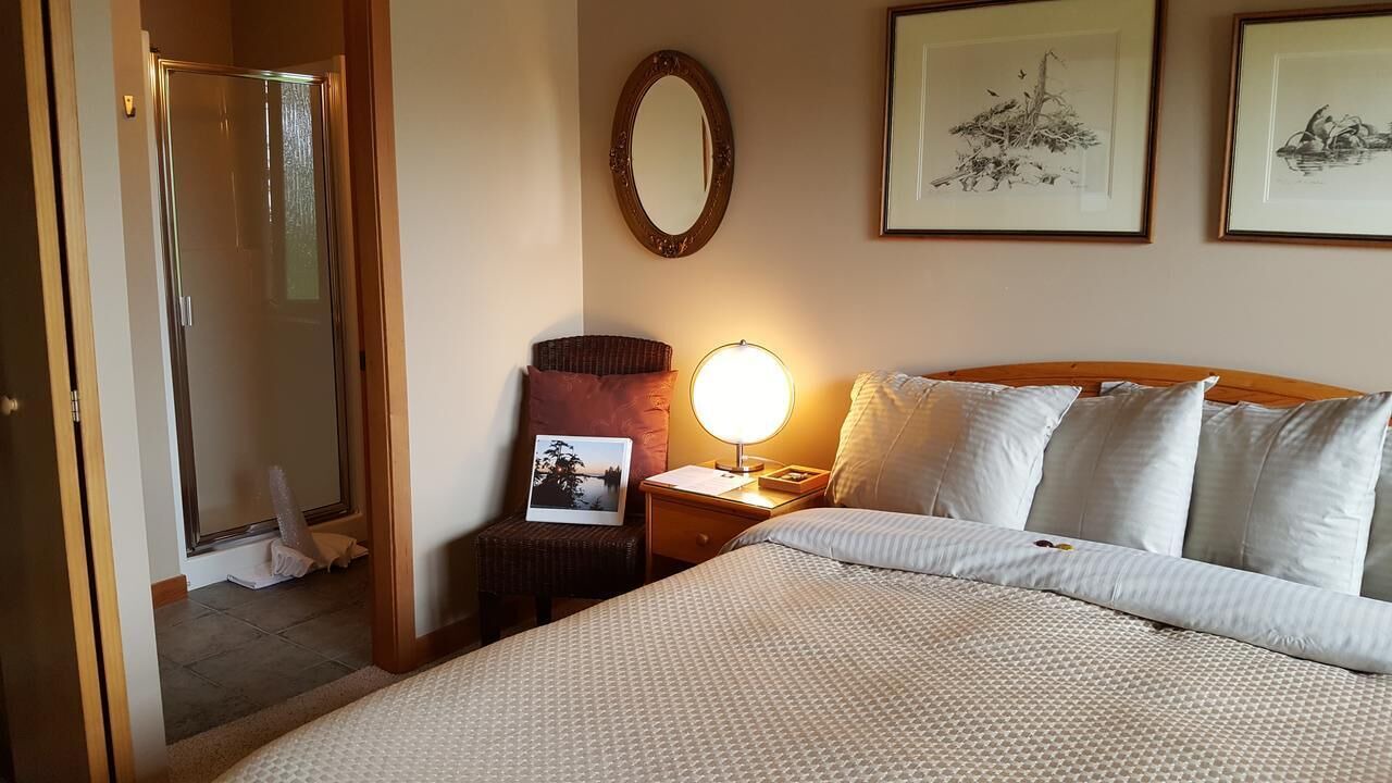 Photo of Bedroom in Ucluelet