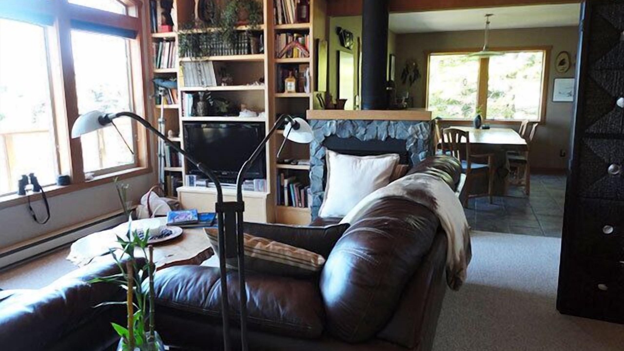Photo of Bedroom in Ucluelet