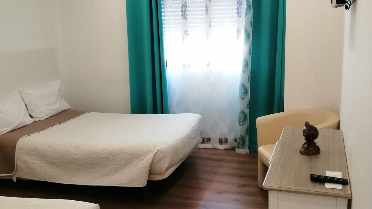 Photo of Bedroom in Coimbra City Centre