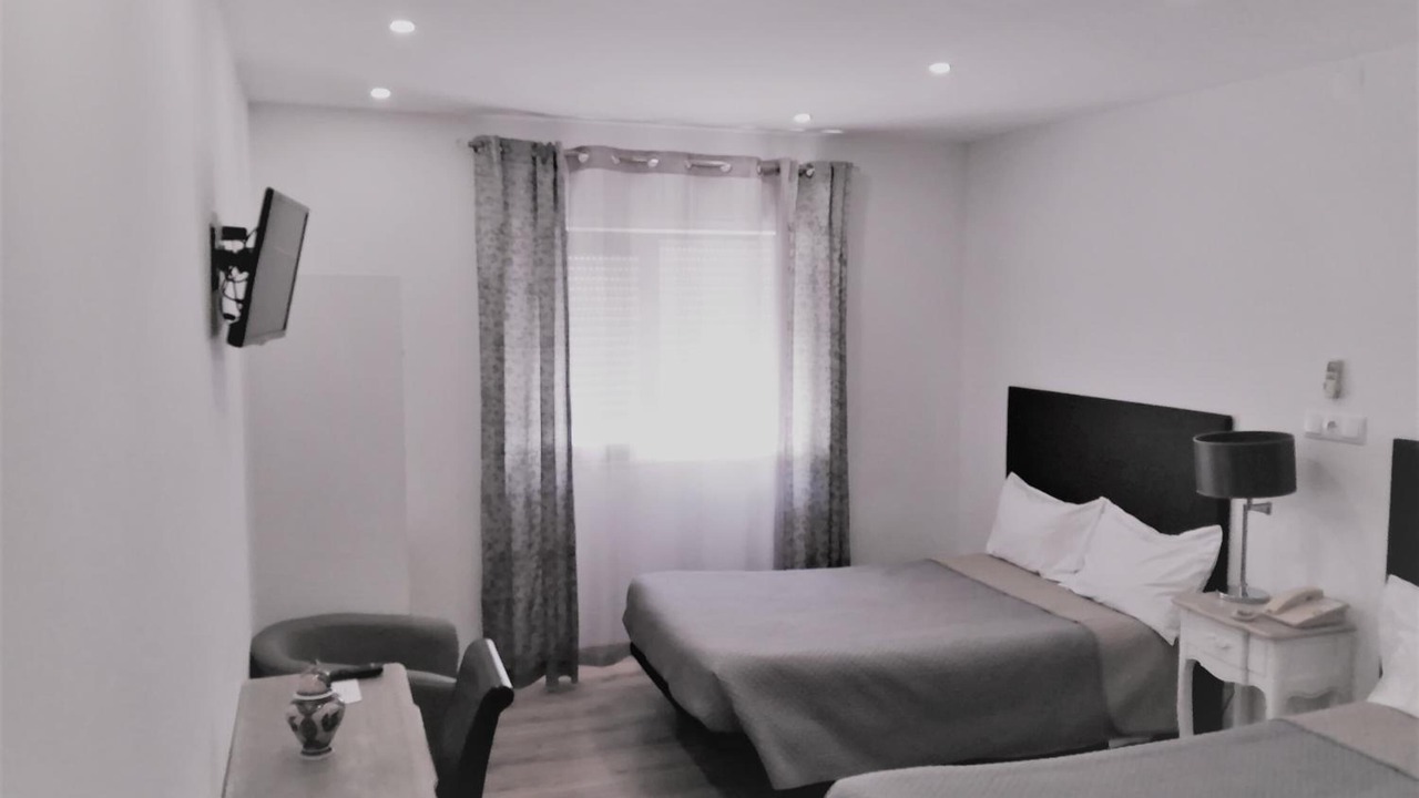 Photo of Bedroom in Coimbra City Centre
