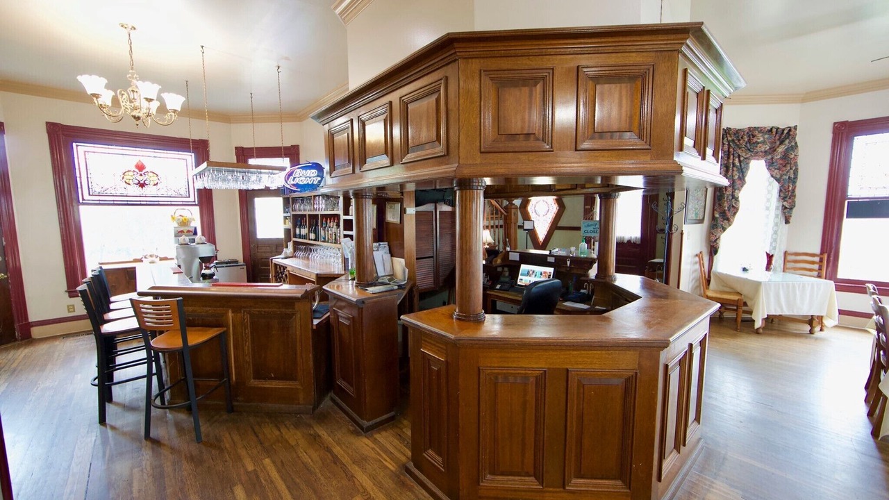 Photo of Livingroom in Hanford
