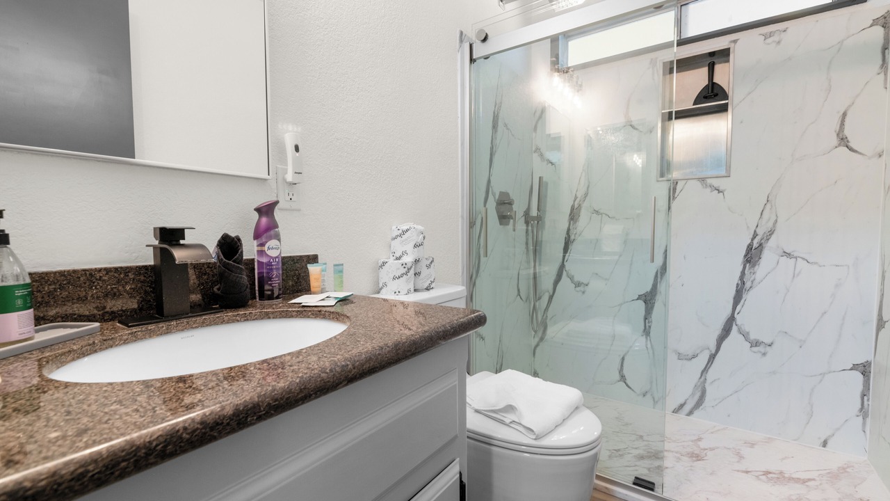 Photo of Bathroom in Woodlands