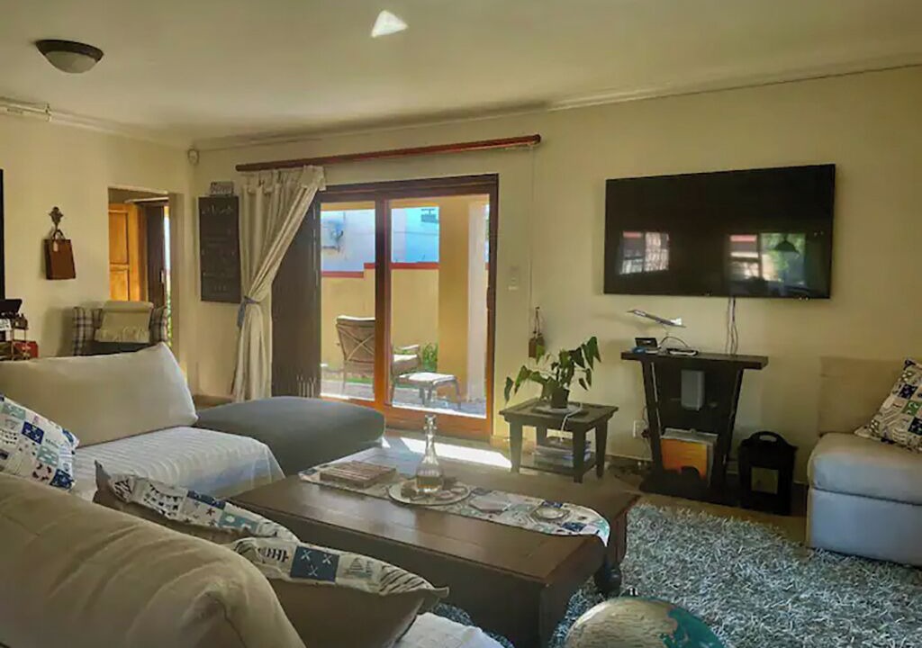 Photo of Livingroom in Jeffreys Bay