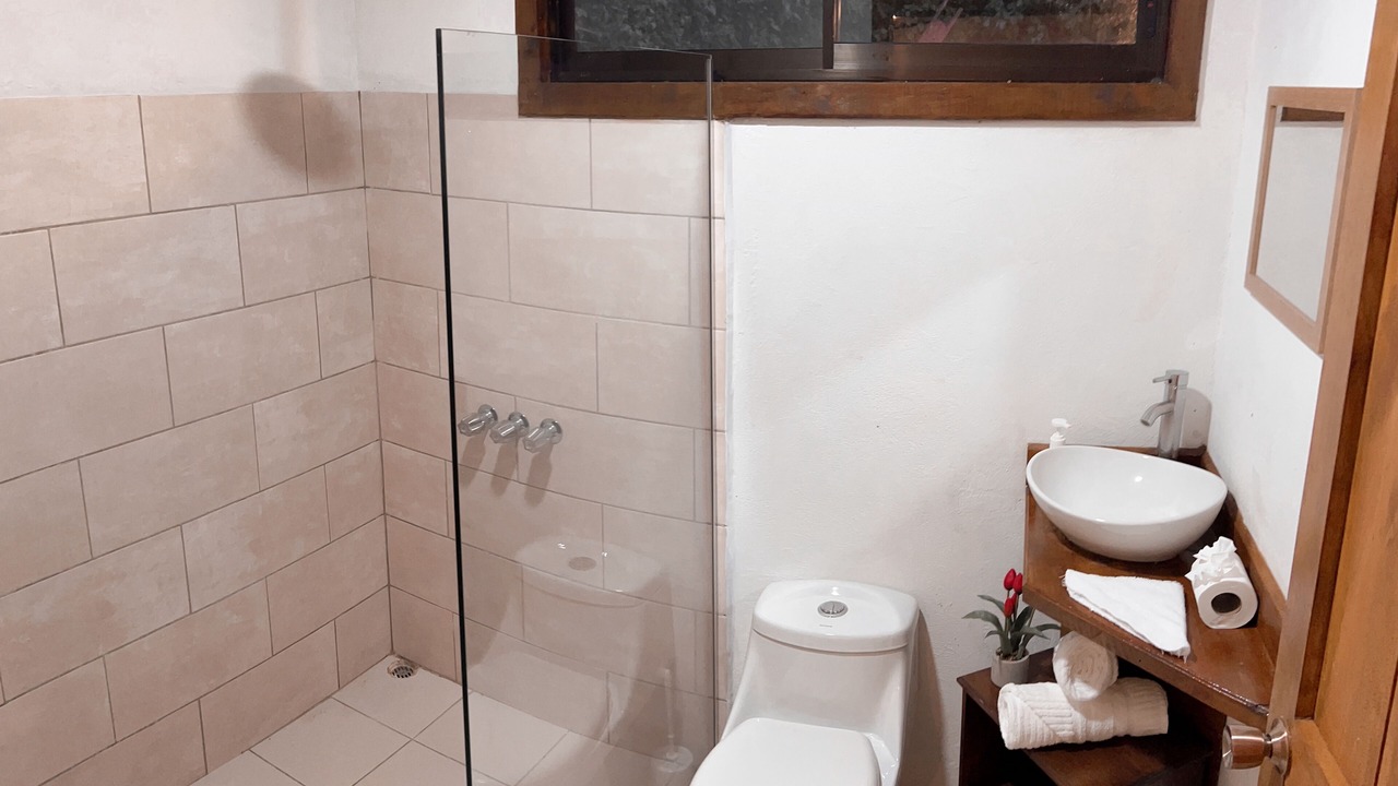 Photo of Bathroom in Sierra